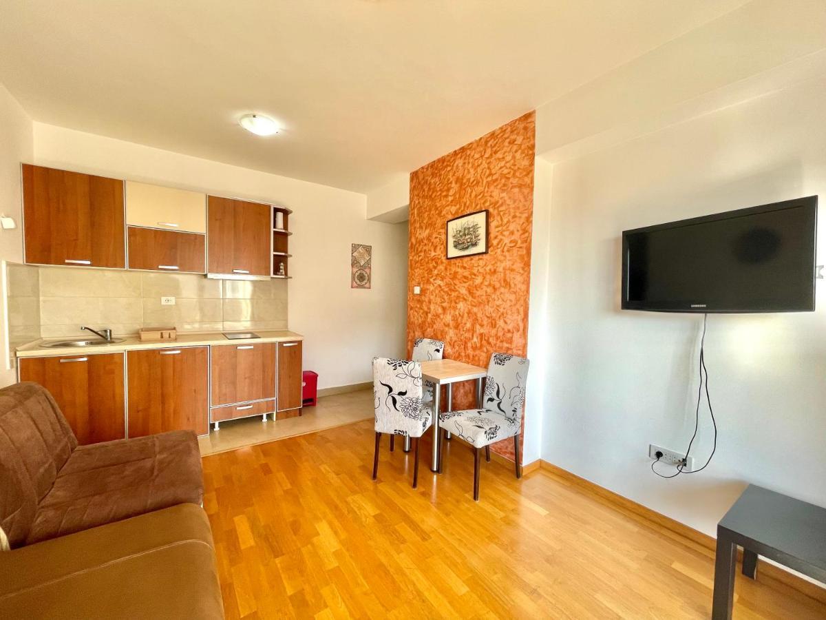 Comfort Apartments Aleksic Budva Ngoại thất bức ảnh