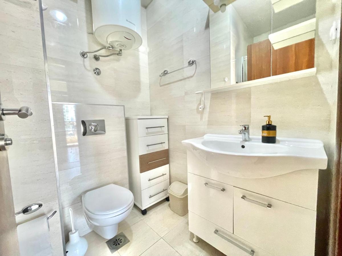 Comfort Apartments Aleksic Budva Ngoại thất bức ảnh